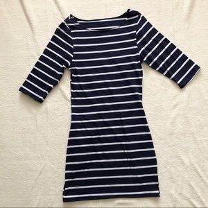 Striped body con dress 3/4 sleeve navy & white